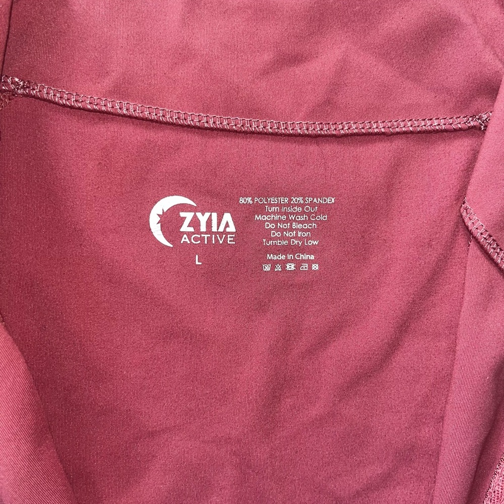 Zyia Active Top - Picture 8 of 14